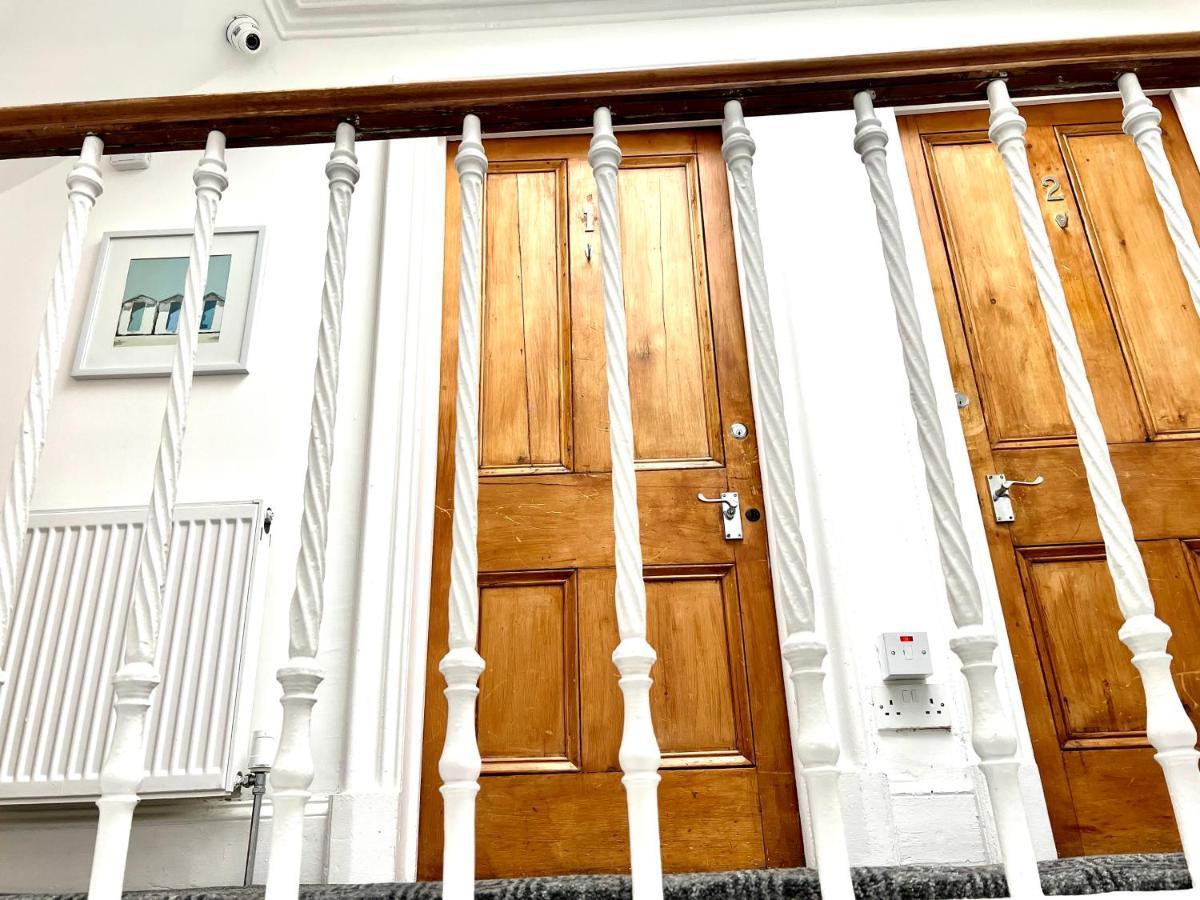 Bythesea Guest House Ayr Exterior foto